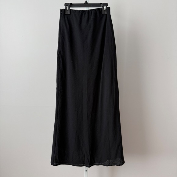 Petal + Pup Dresses & Skirts - Petal + Pup sz 6 Black‎ 100% Cotton Textured Midi Skirt High Waisted Boho NWOT